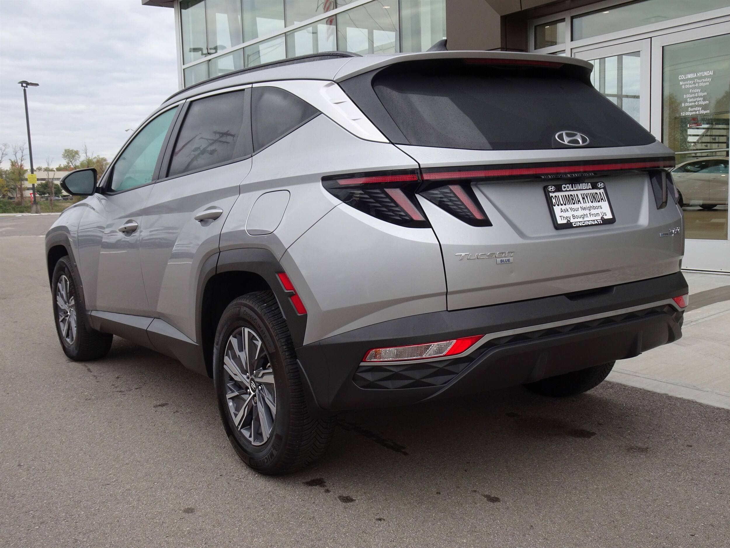 2022 Hyundai Tucson Hybrid Blue photo 3