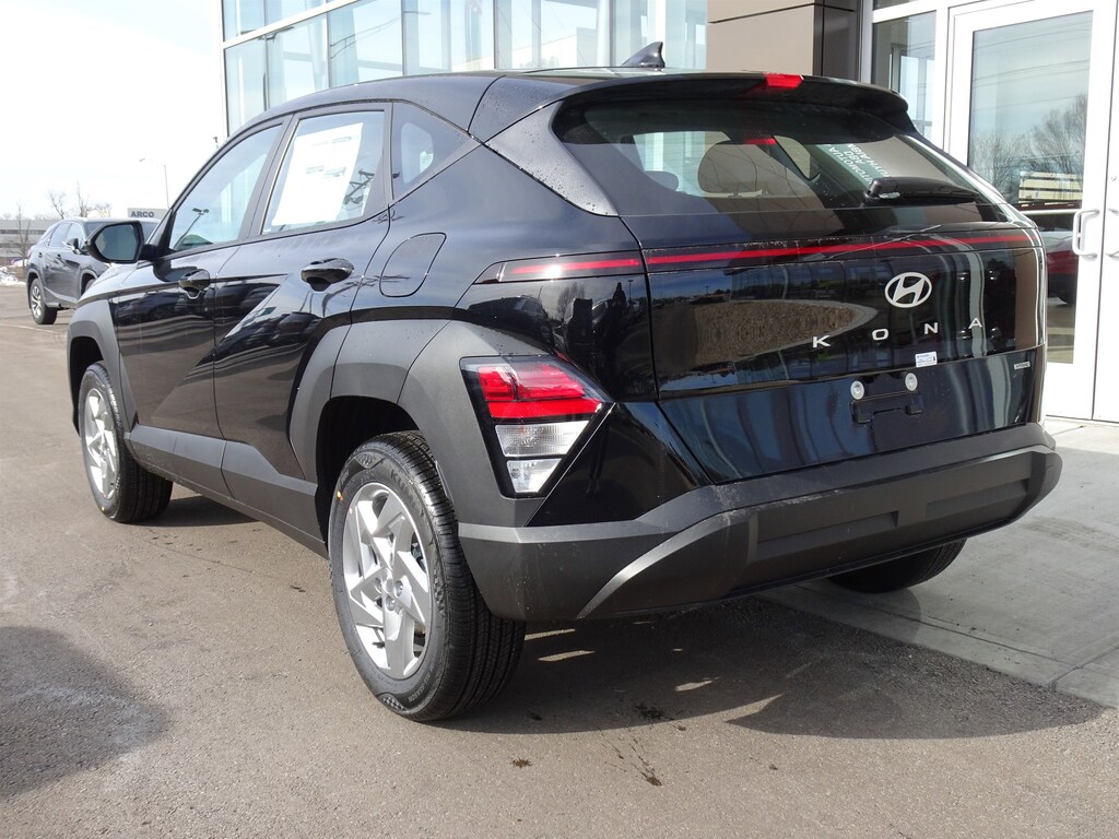 New 2026 Hyundai Kona SE SUV