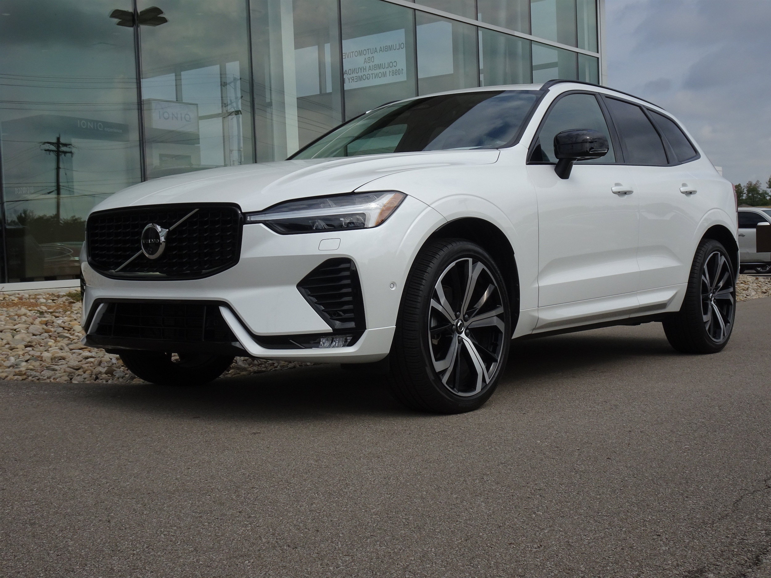 2025 Volvo XC60 Ultra