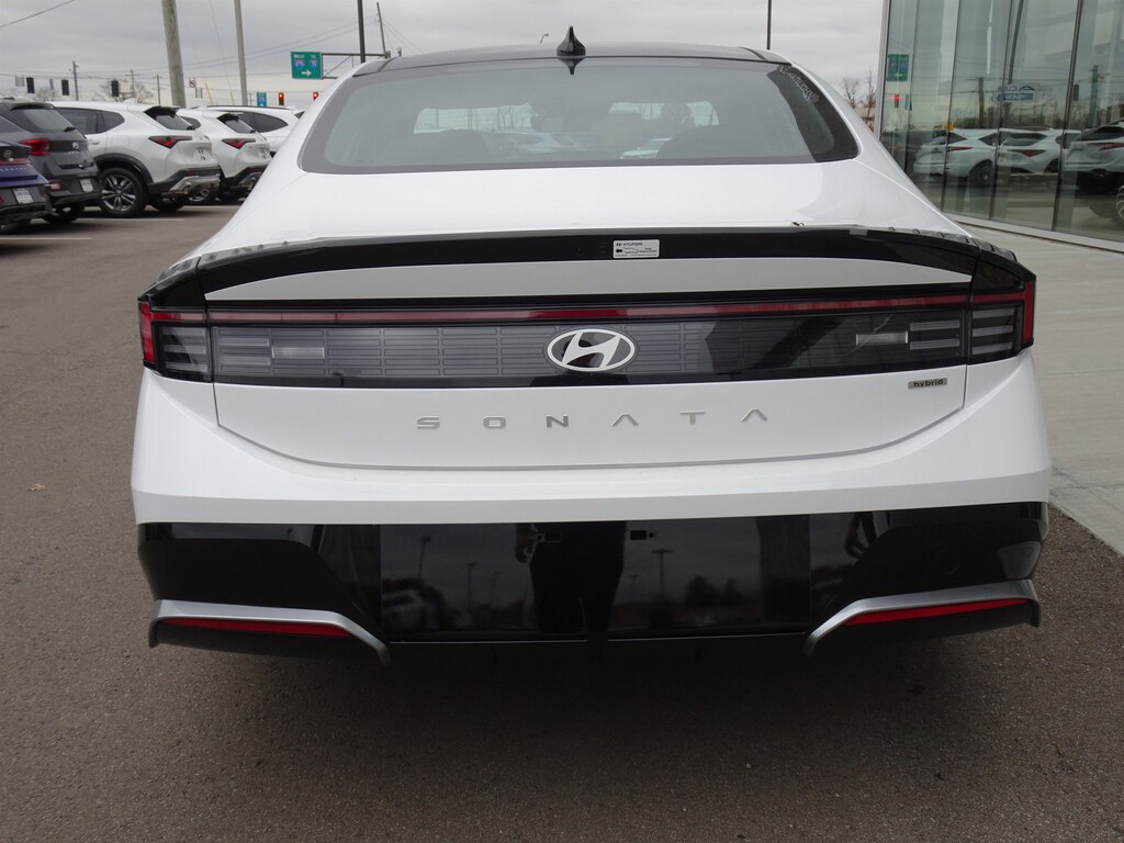 New 2026 Hyundai Sonata Hybrid SEL Sedan