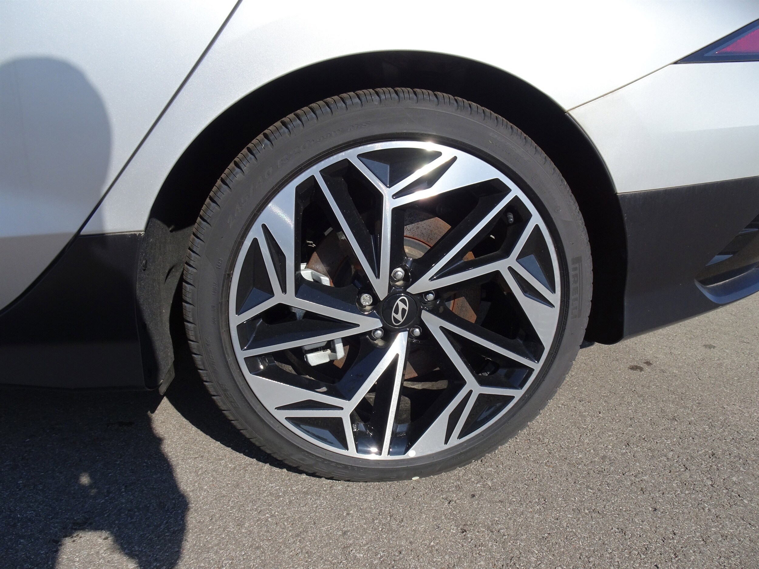 2024 Hyundai Ioniq 6 SEL photo 3