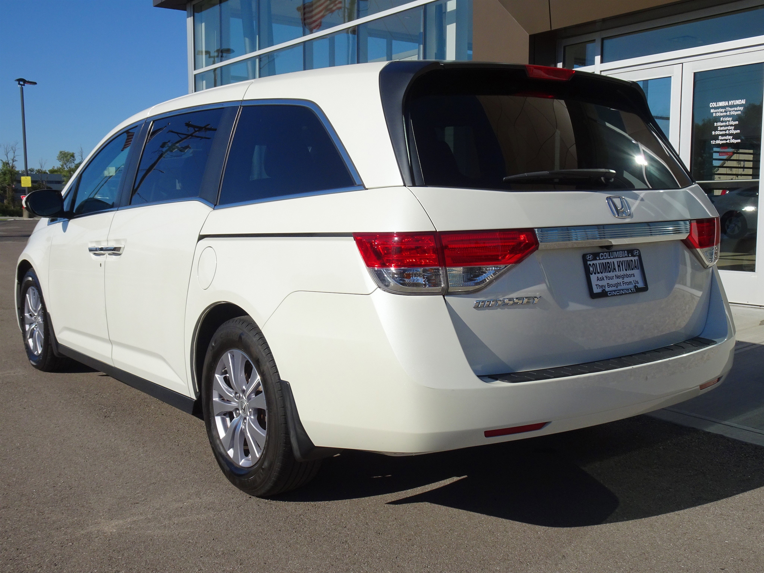 2017 Honda Odyssey EX-L photo 3