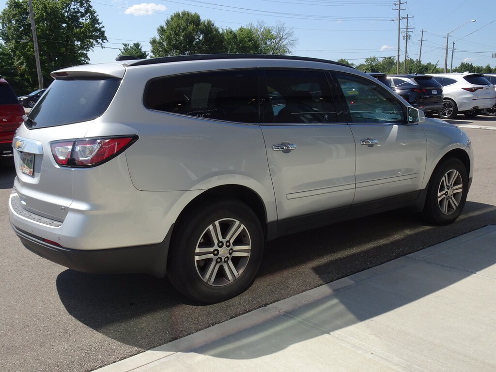 Used 2017 Chevrolet Traverse LT w/1LT SUV
