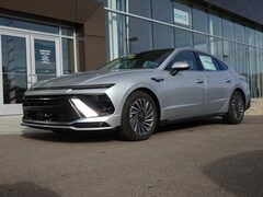 2026 Hyundai Sonata Hybrid SEL Sedan