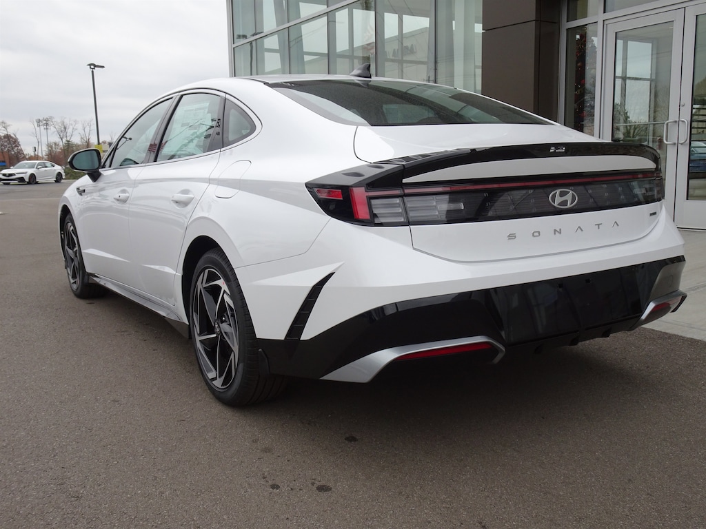 New 2026 Hyundai Sonata SEL Sport Sedan