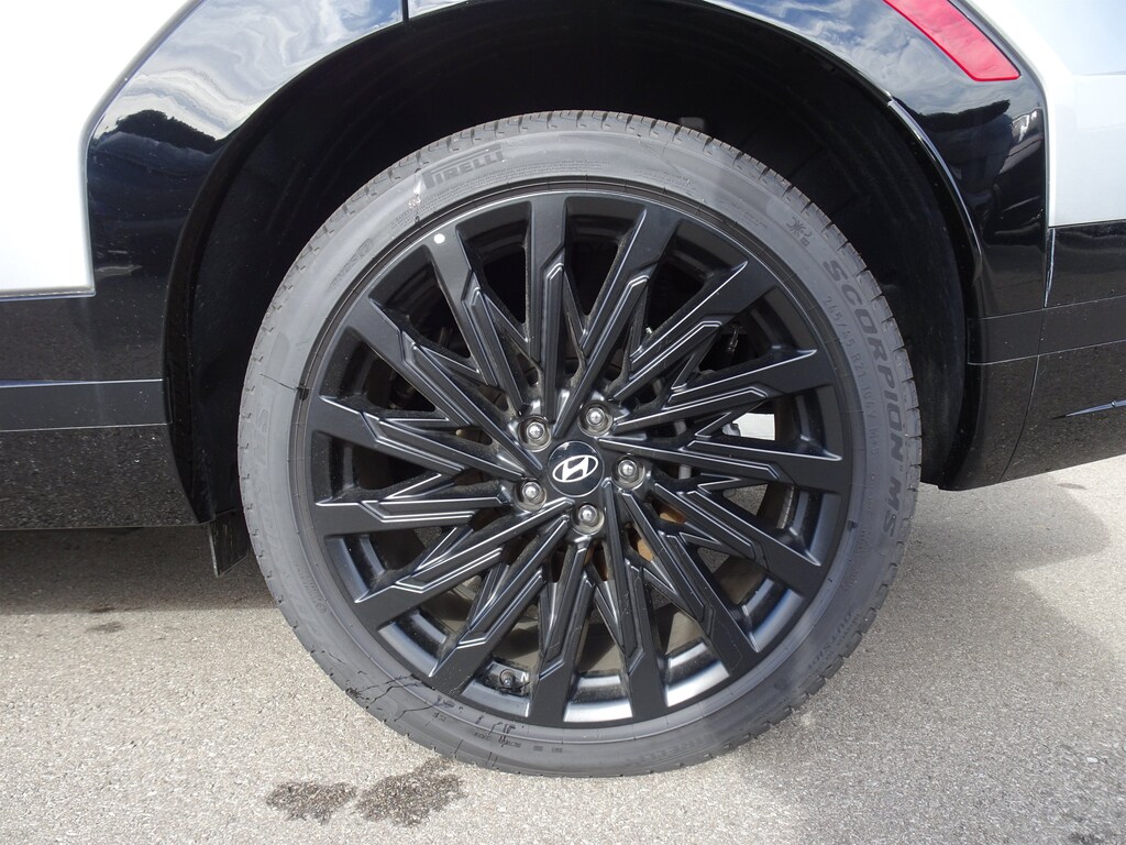 New 2025 Hyundai Santa Fe Calligraphy SUV