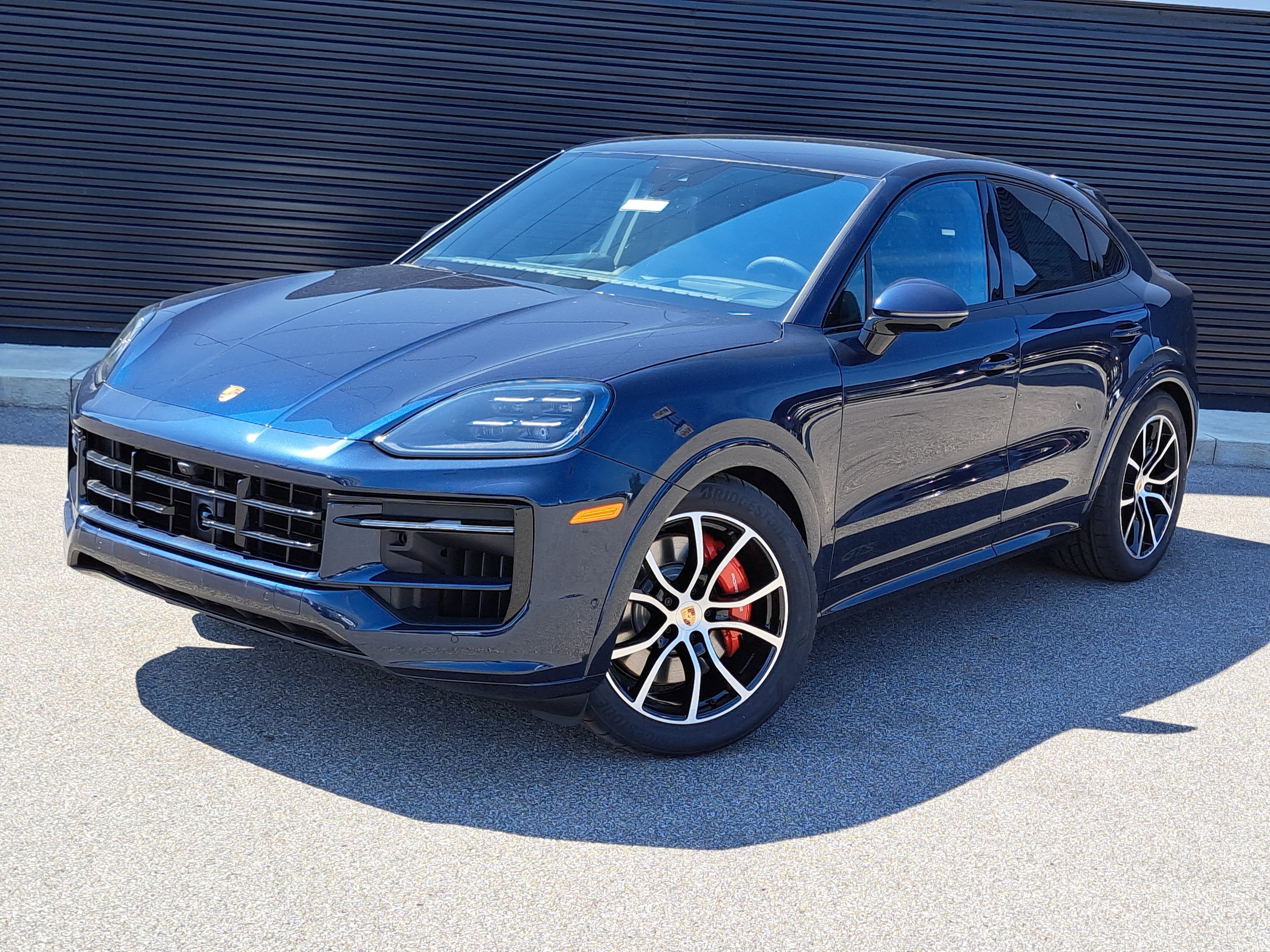 2025 Porsche Cayenne SUV 