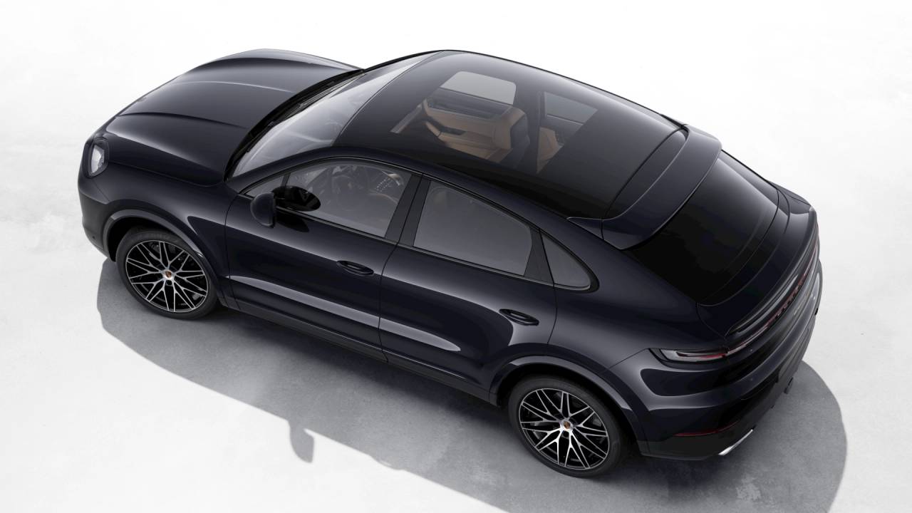 2026 Porsche Cayenne Coupe photo 4