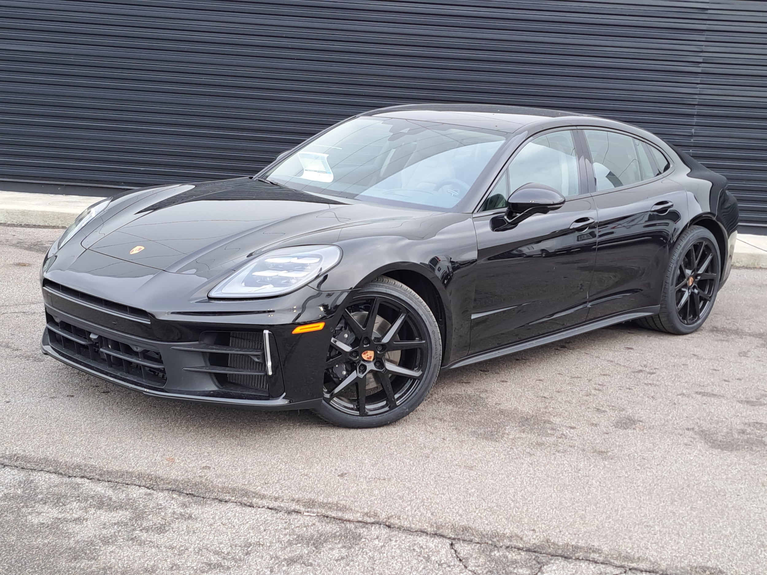 2026 Porsche Panamera Base