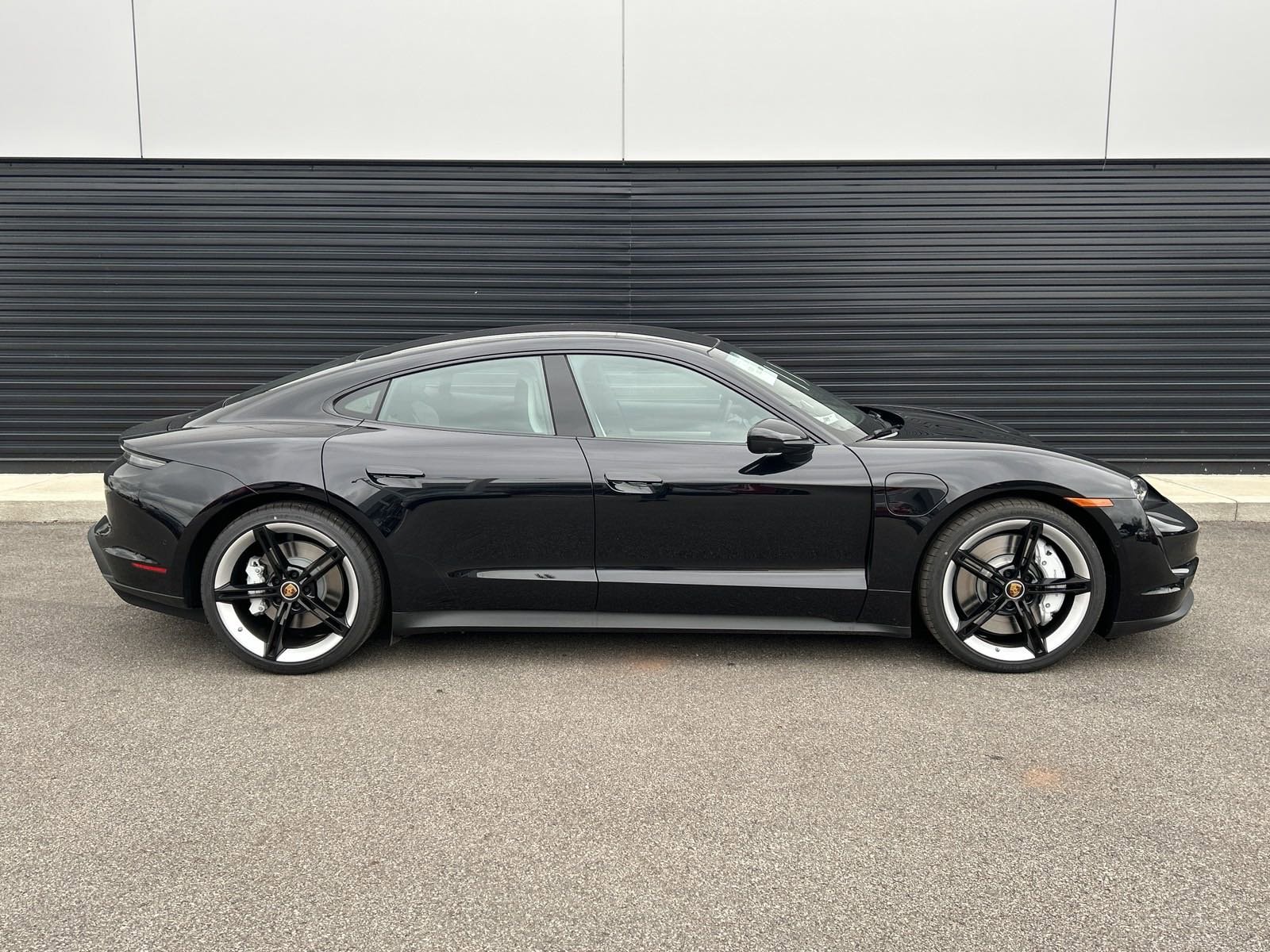 Used 2024 Porsche Taycan S with VIN WP0AB2Y13RSA35482 for sale in Cincinnati, OH