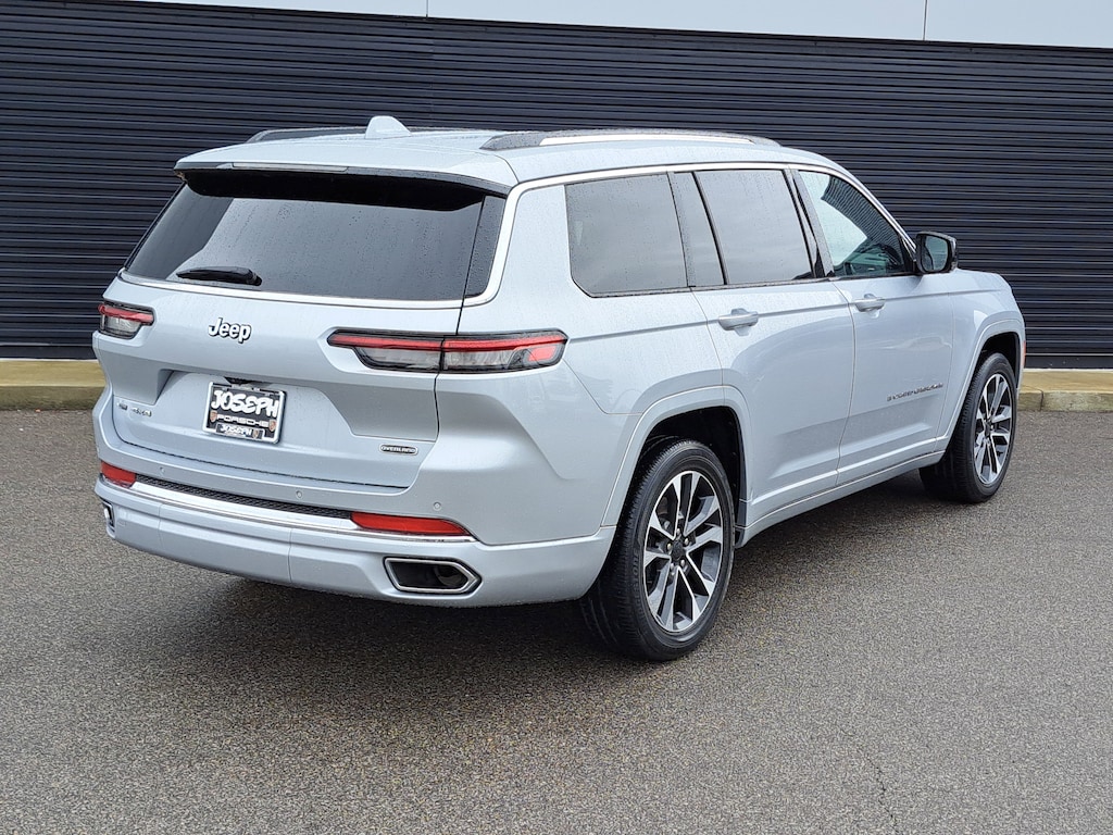 Used 2022 Jeep New Grand Cherokee Overland SUV