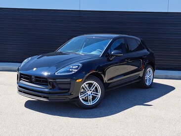 2025 Porsche Macan