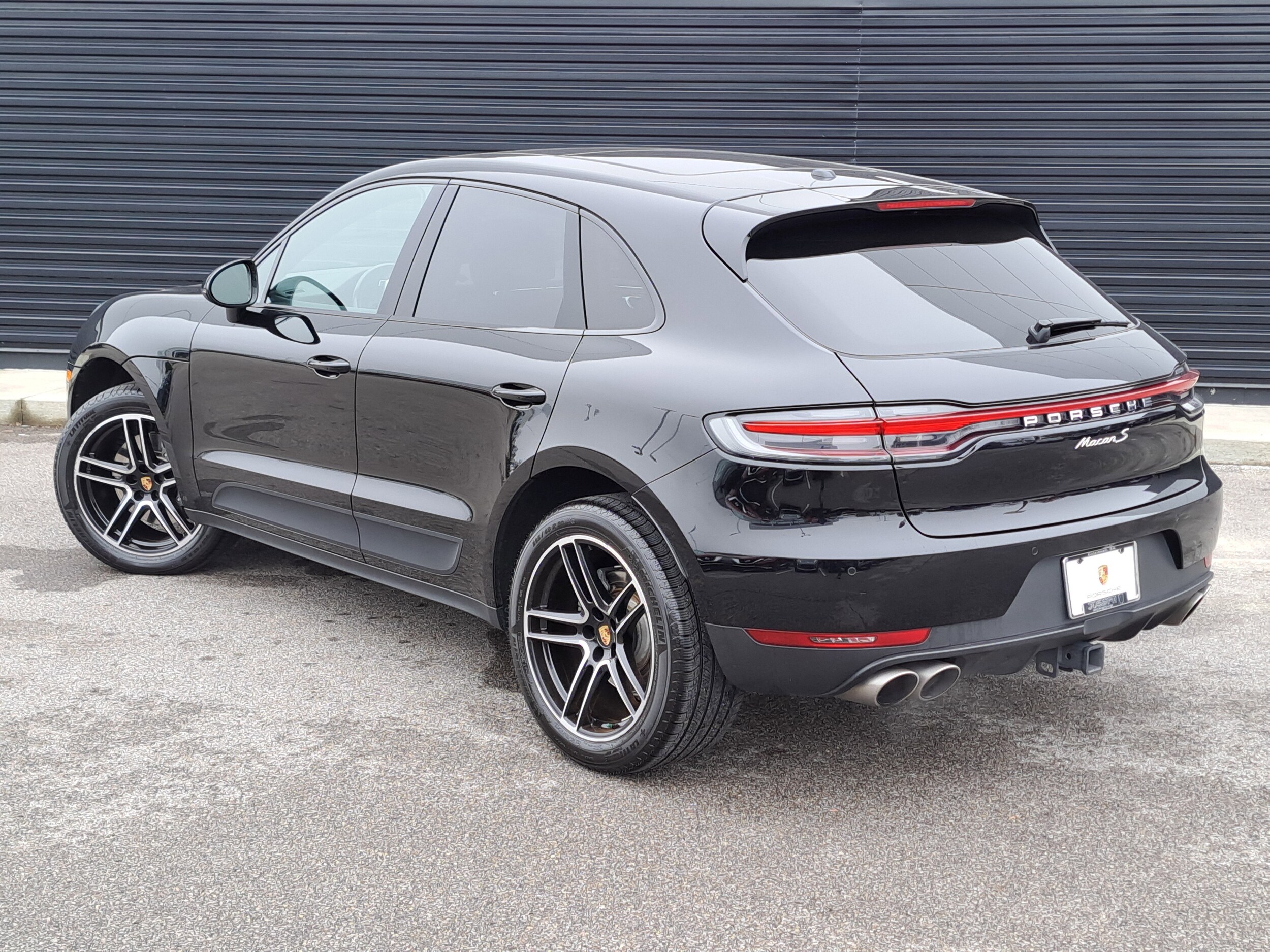 2020 Porsche Macan S photo 3