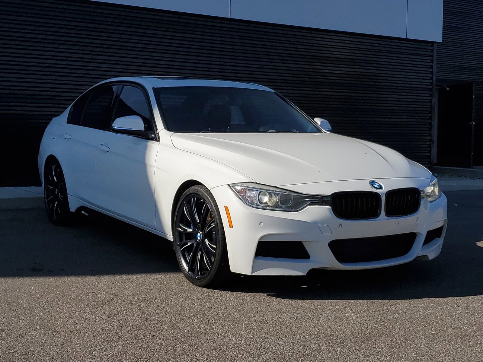 Used 2015 BMW 3 Series 335i with VIN WBA3A9C55FK472727 for sale in Cincinnati, OH