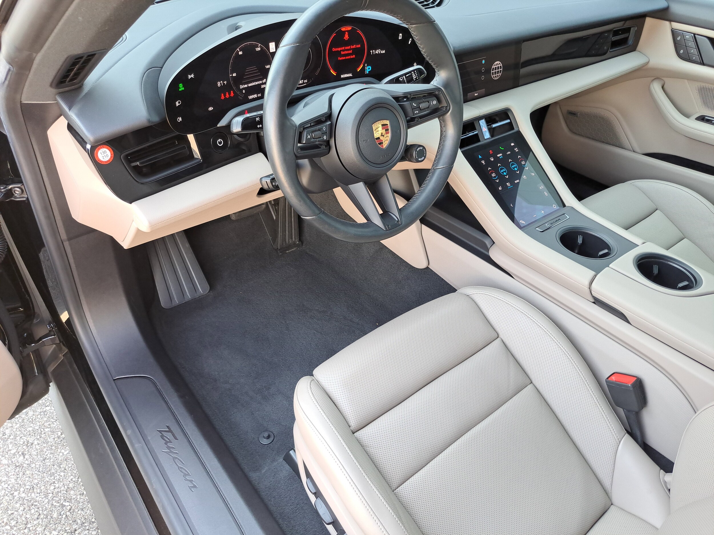 2022 Porsche Taycan photo 3