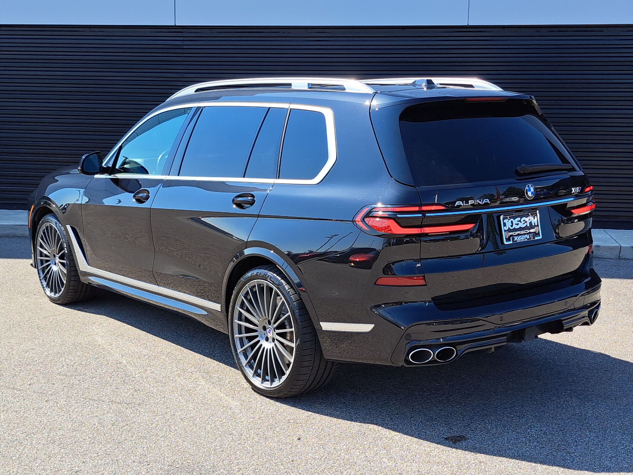 2023 Bmw X7 ALPINA XB7 photo 2
