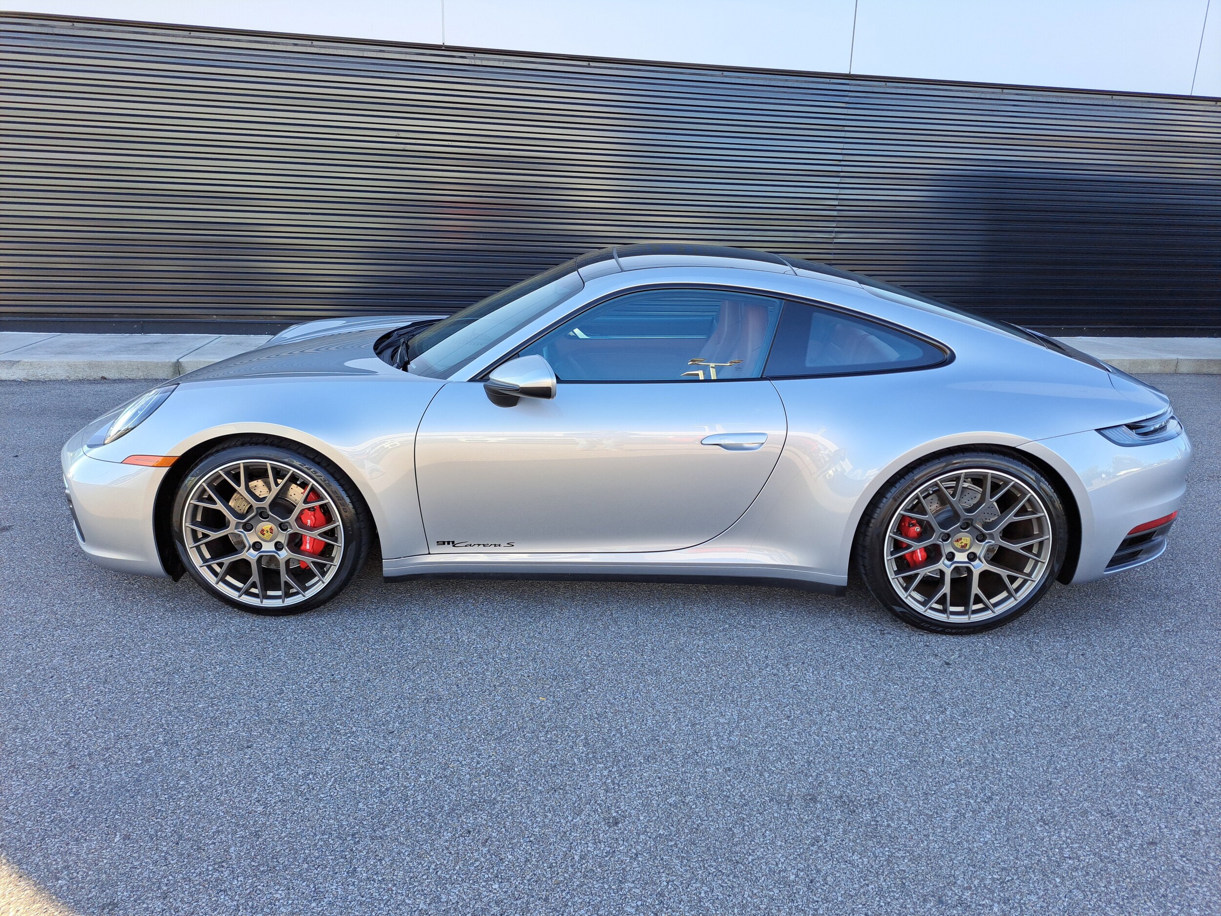 2020 Porsche 911 S photo 2