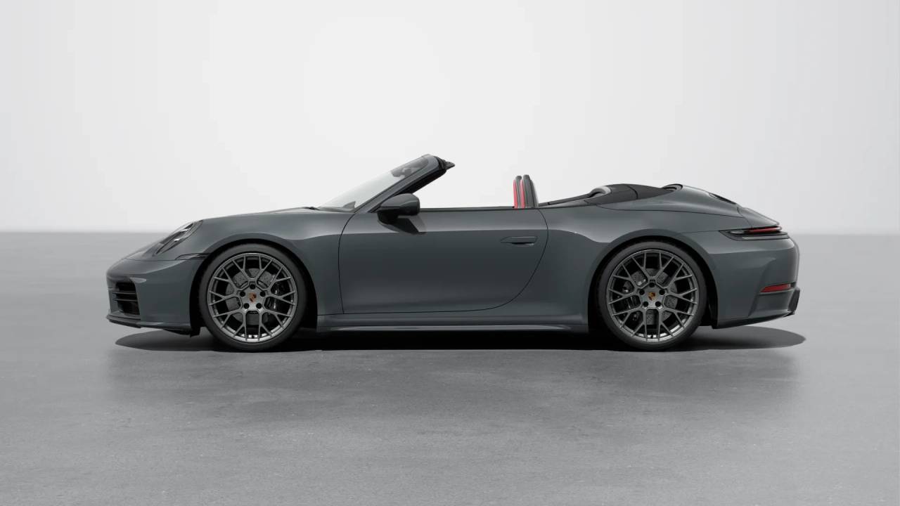 2026 Porsche 911 T photo 2