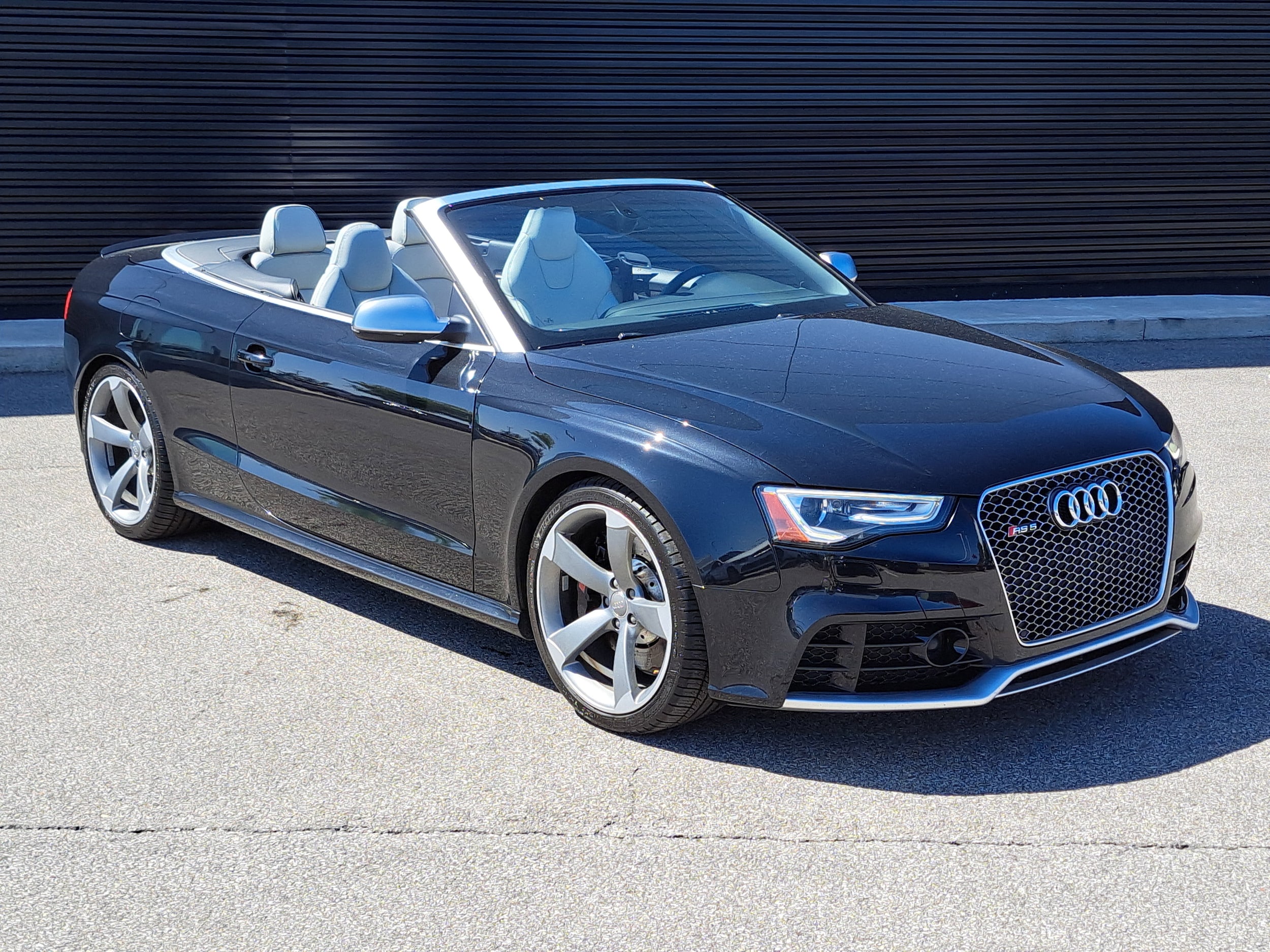 Used 2013 Audi RS 5 Base with VIN WUAC6AFH7DN900503 for sale in Cincinnati, OH