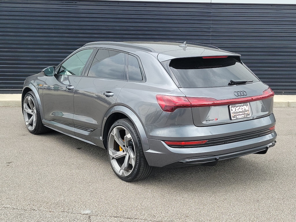 Used 2022 Audi e-tron S Prestige SUV
