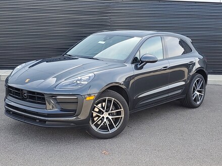 2025 Porsche Macan SUV