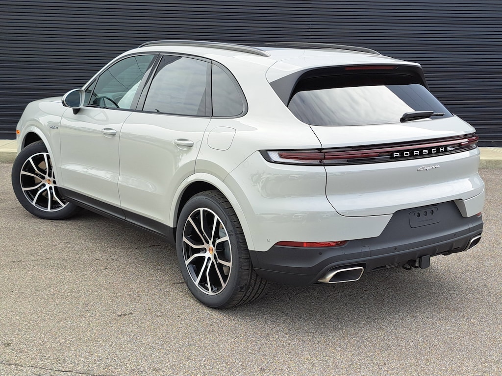 New 2026 Porsche Cayenne E-Hybrid SUV
