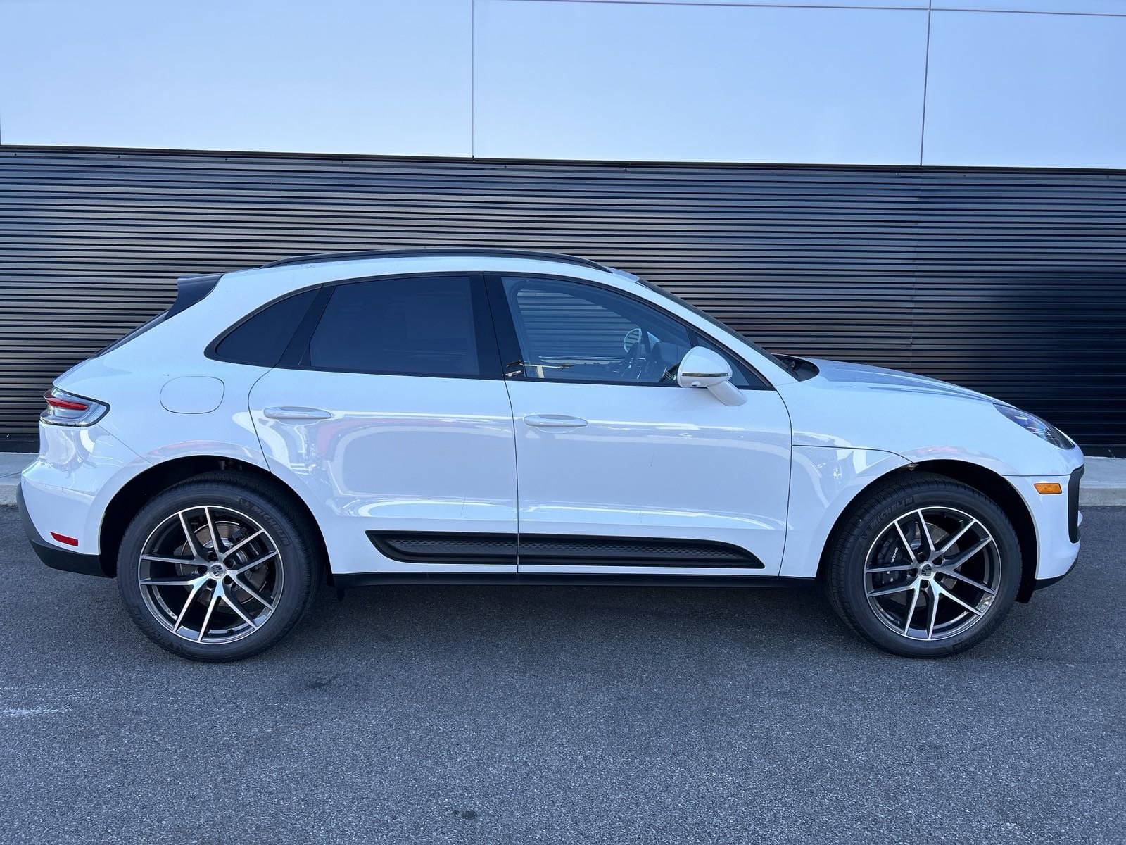 Used 2024 Porsche Macan Base with VIN WP1AA2A55RLB02511 for sale in Cincinnati, OH