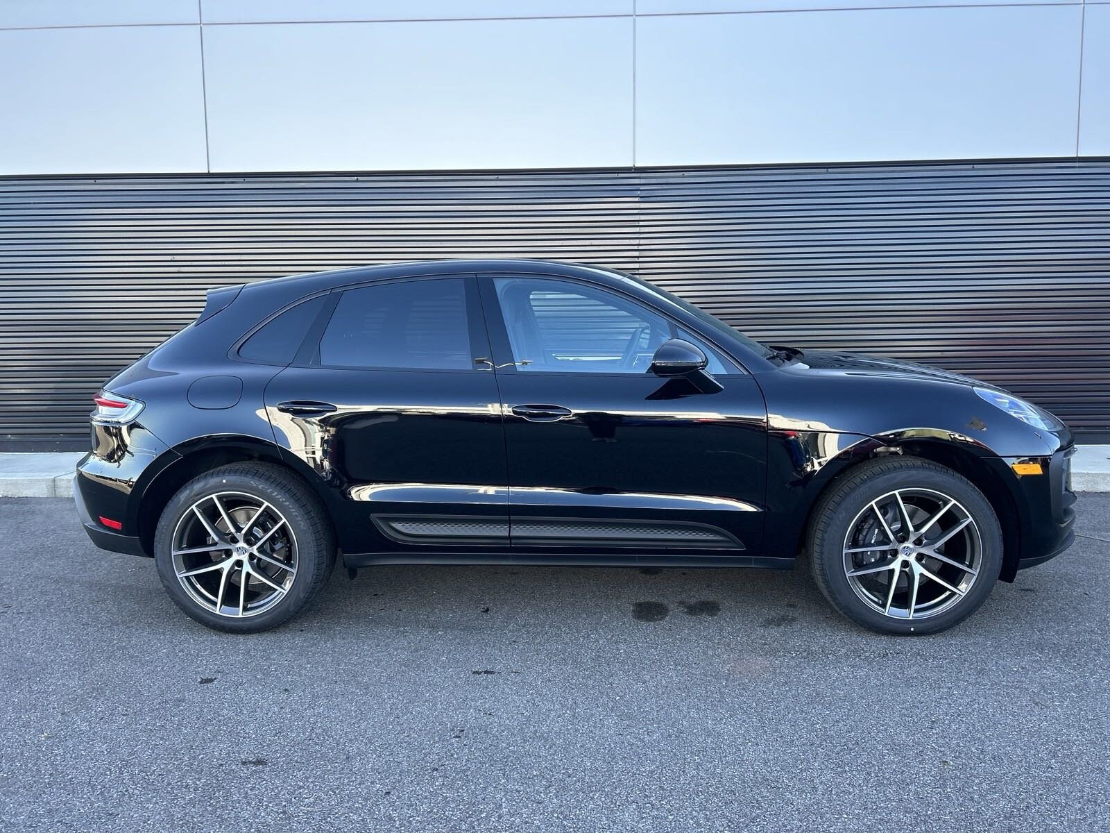 Used 2024 Porsche Macan Base with VIN WP1AA2A56RLB08317 for sale in Cincinnati, OH