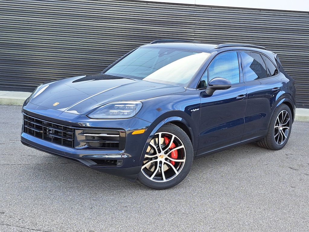 New 2026 Porsche Cayenne S E-Hybrid SUV