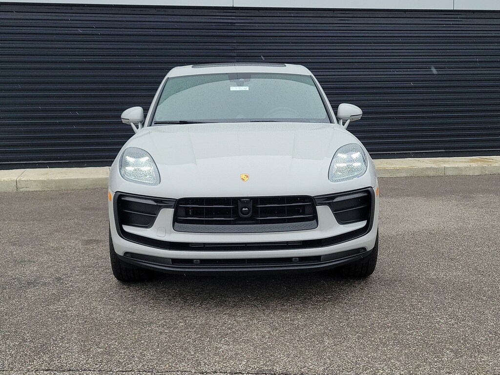 New 2026 Porsche Macan SUV