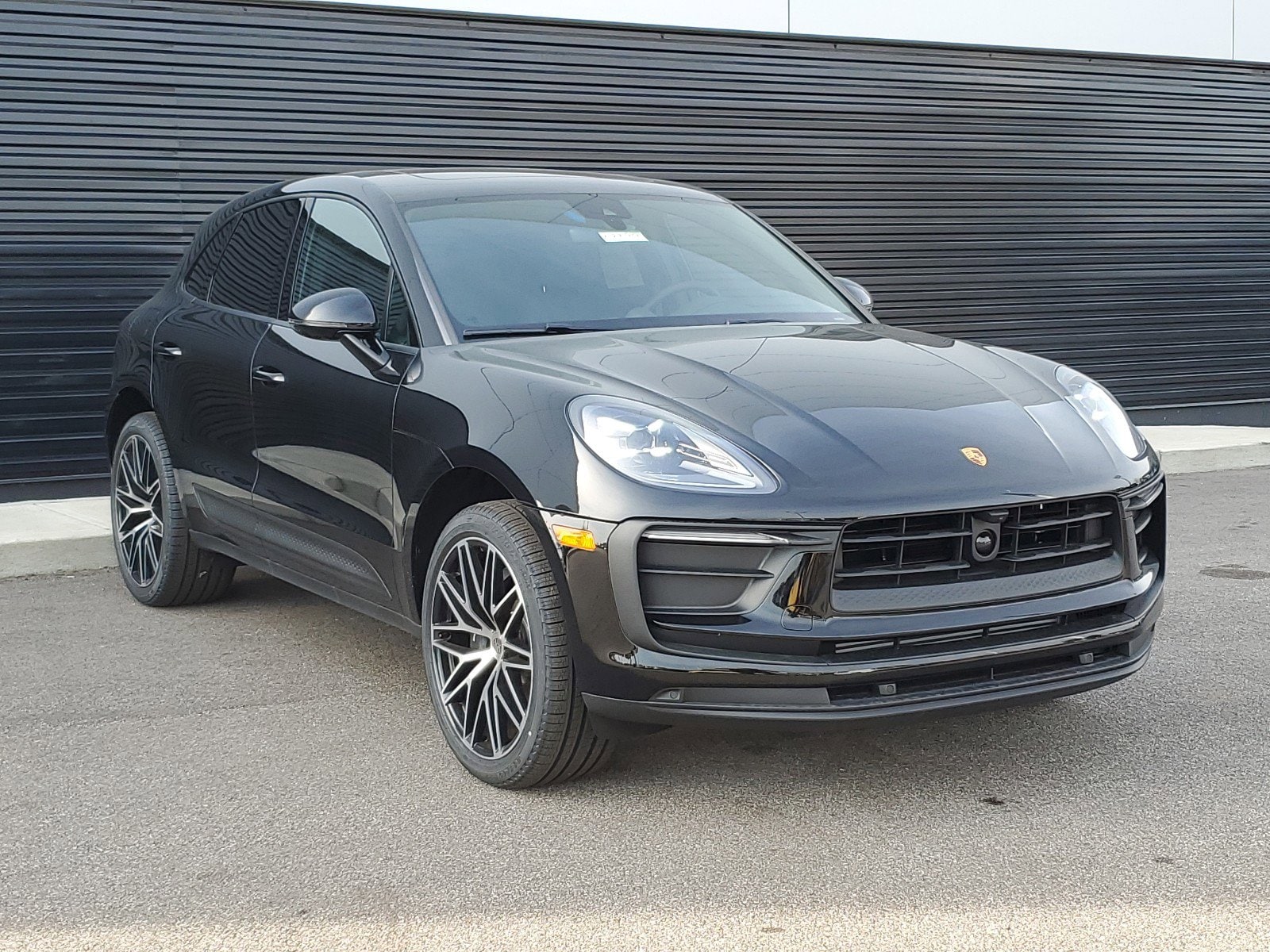 Used 2024 Porsche Macan Base with VIN WP1AA2A59RLB09963 for sale in Cincinnati, OH