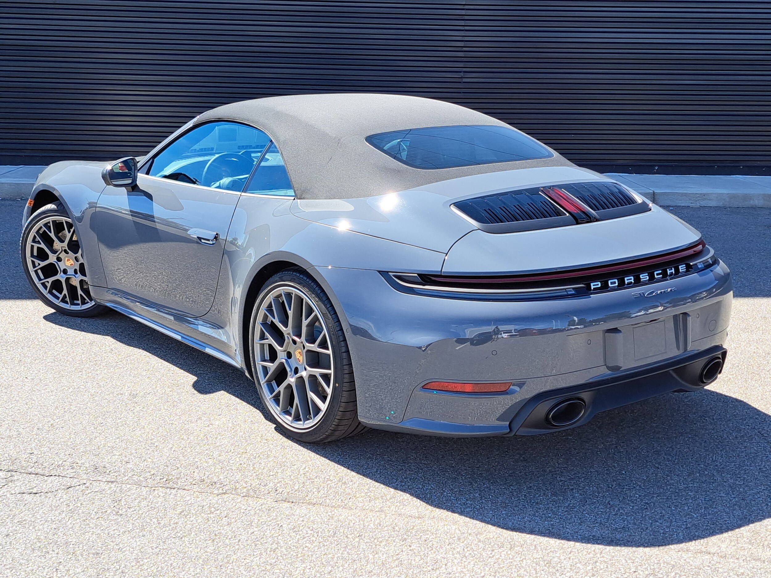 2026 Porsche 911 Cabriolet photo 3