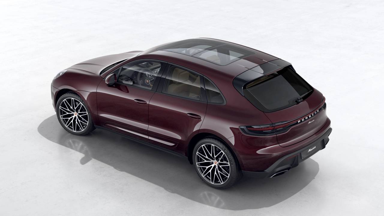 2026 Porsche Macan T photo 4