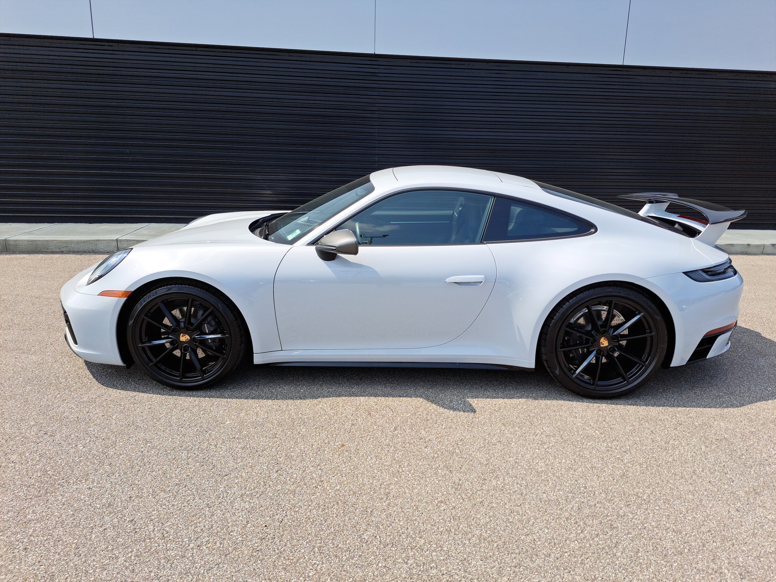 Certified 2024 Porsche 911 T with VIN WP0AA2A9XRS209662 for sale in Cincinnati, OH