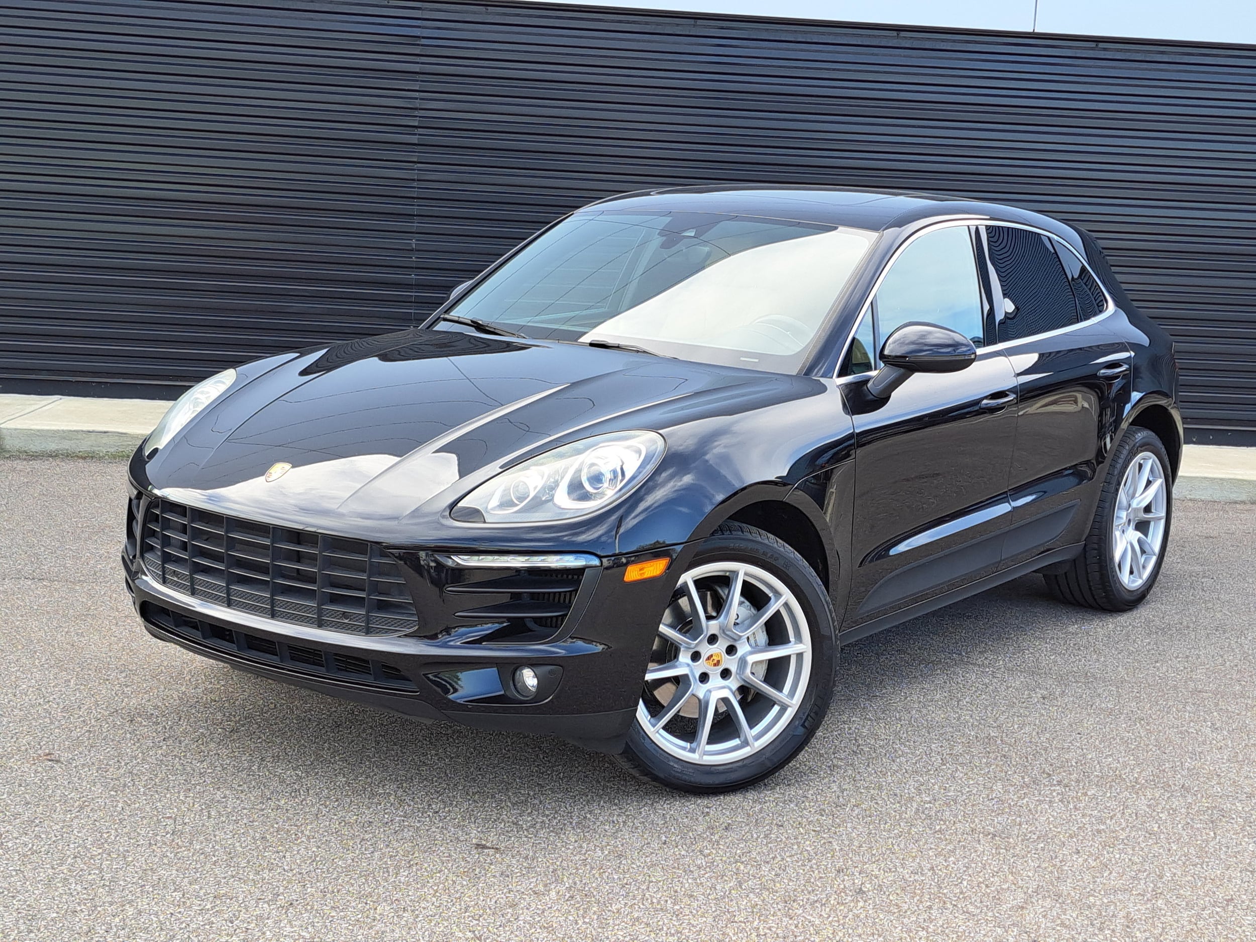 2017 Porsche Macan S