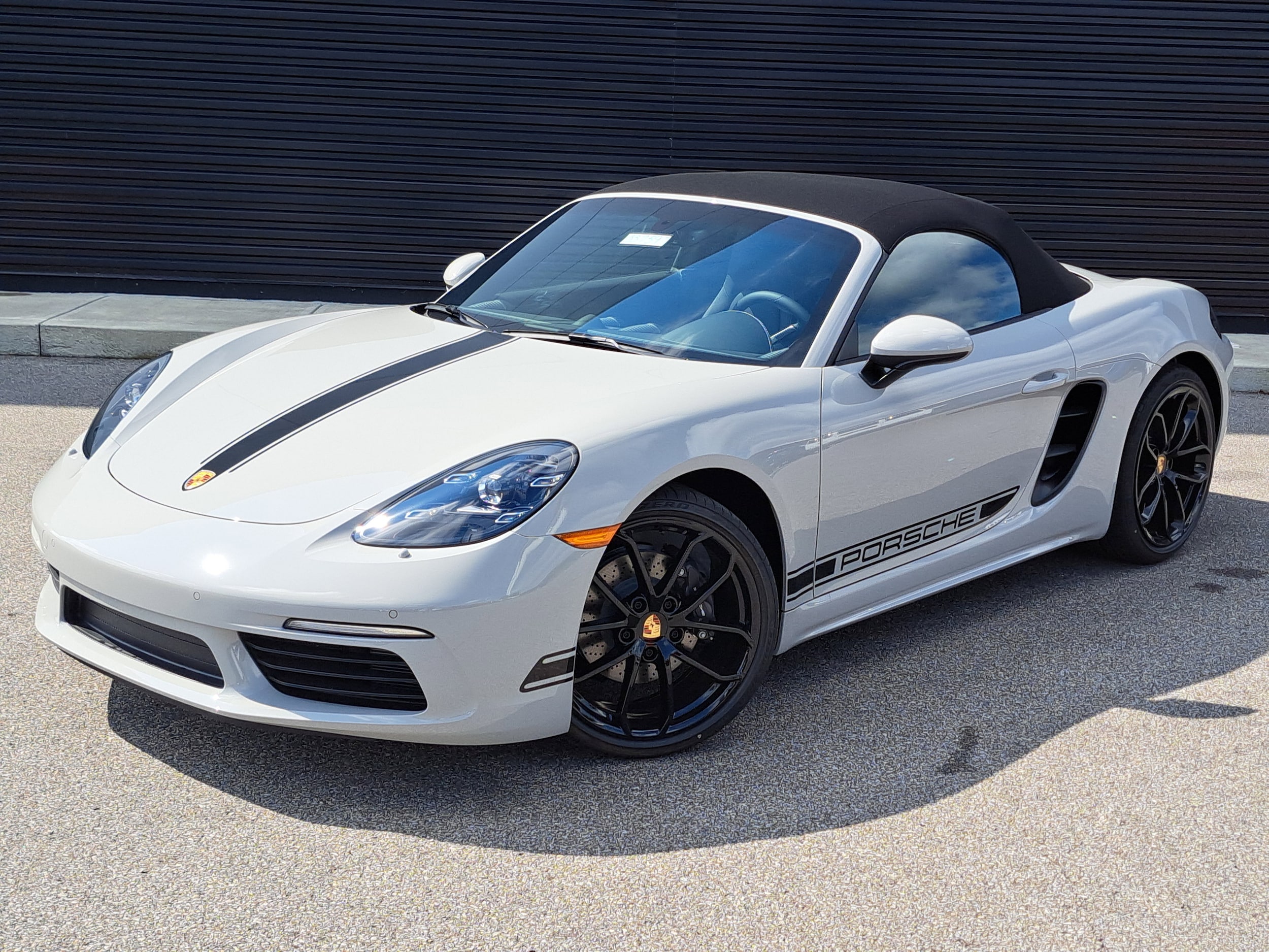 2025 Porsche 718 Boxster Style Edition