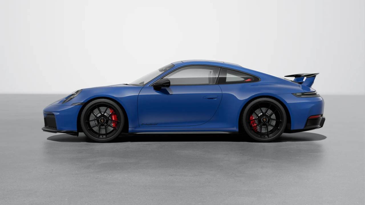 2026 Porsche 911 4 GTS photo 2