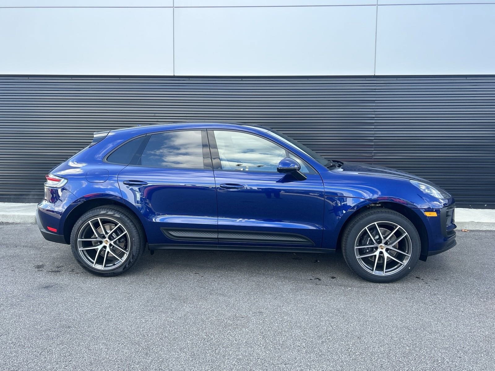 Used 2024 Porsche Macan Base with VIN WP1AA2A54RLB05139 for sale in Cincinnati, OH