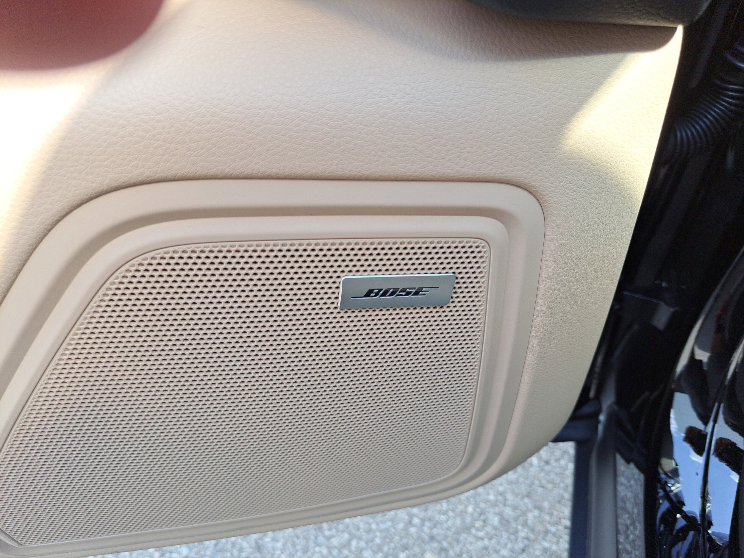 2026 Porsche Macan - Photo 26