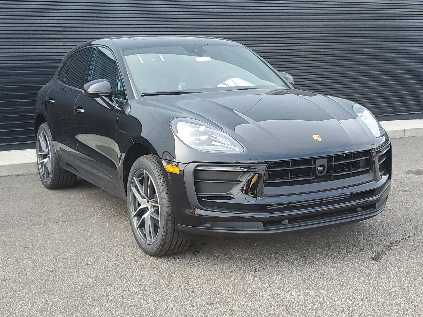 Used 2024 Porsche Macan Base with VIN WP1AA2A58RLB12224 for sale in Cincinnati, OH