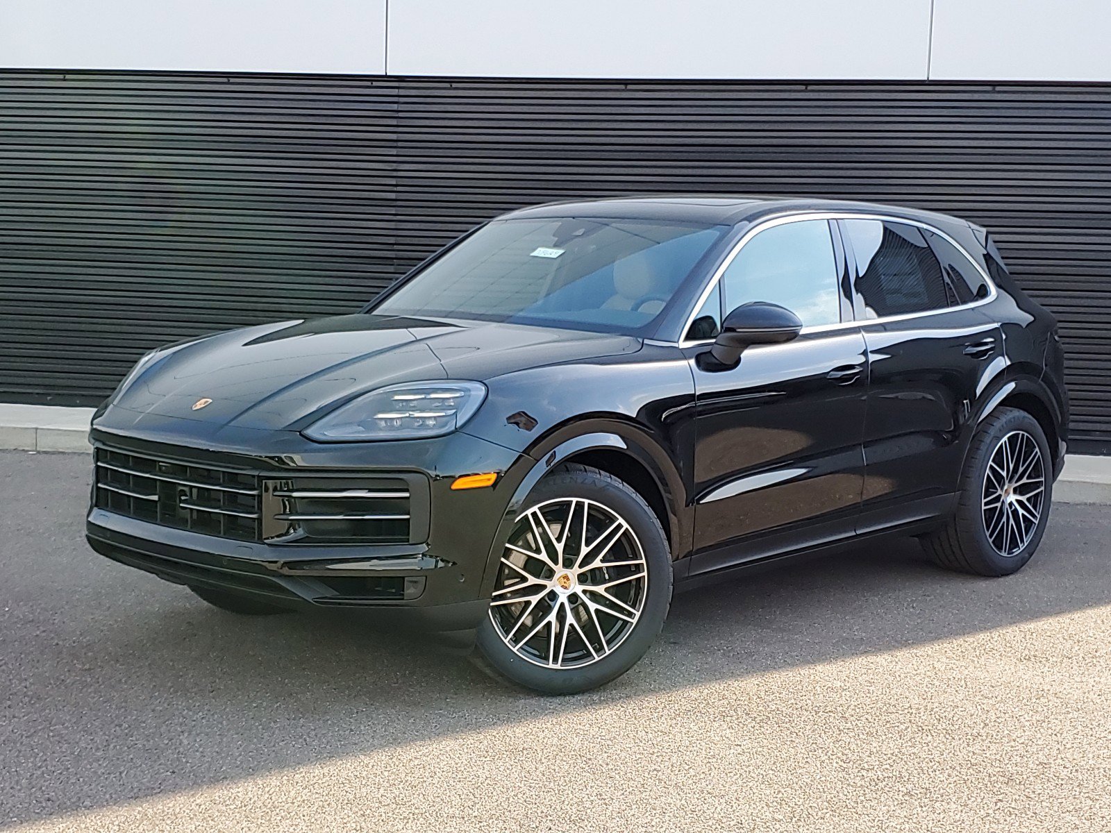 2025 Porsche Cayenne SUV 