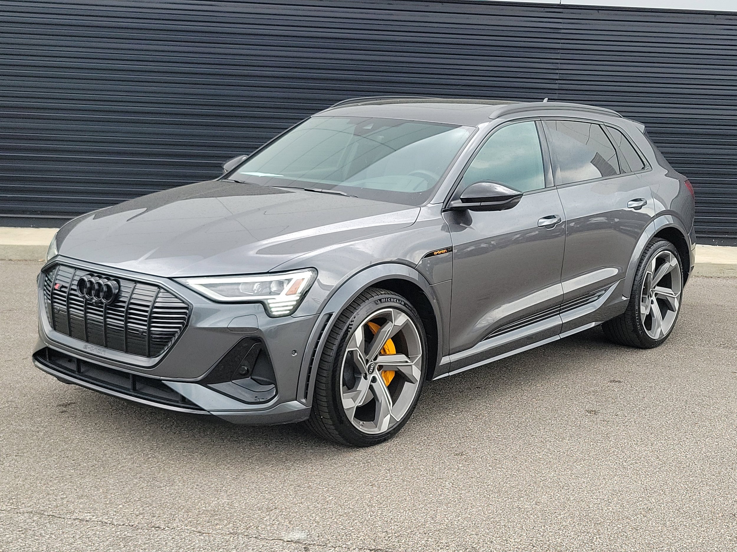 2022 Audi e-tron S Prestige