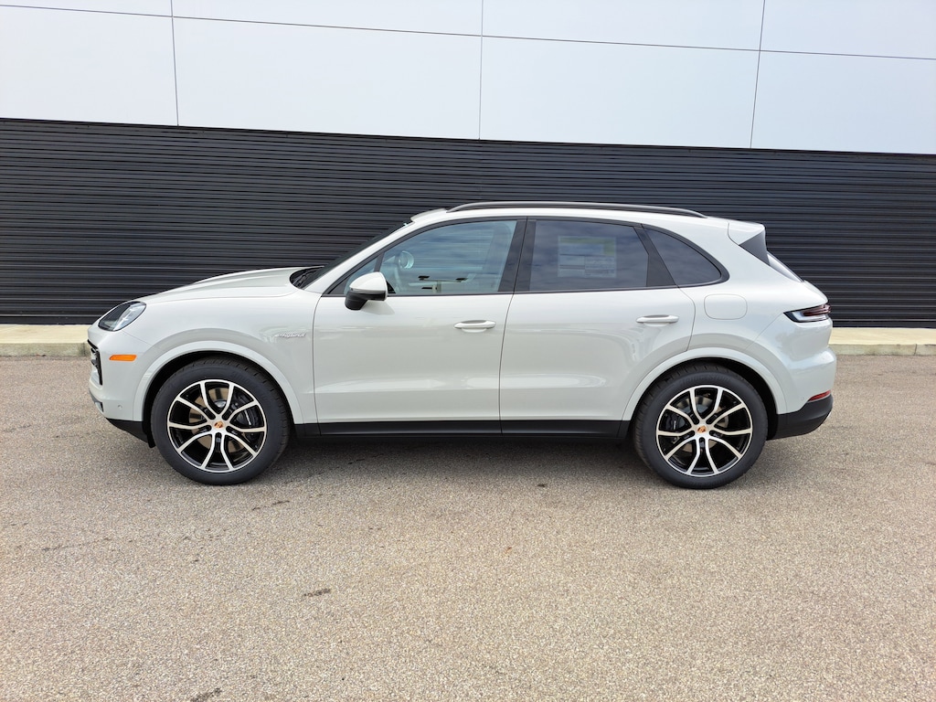 New 2026 Porsche Cayenne E-Hybrid SUV