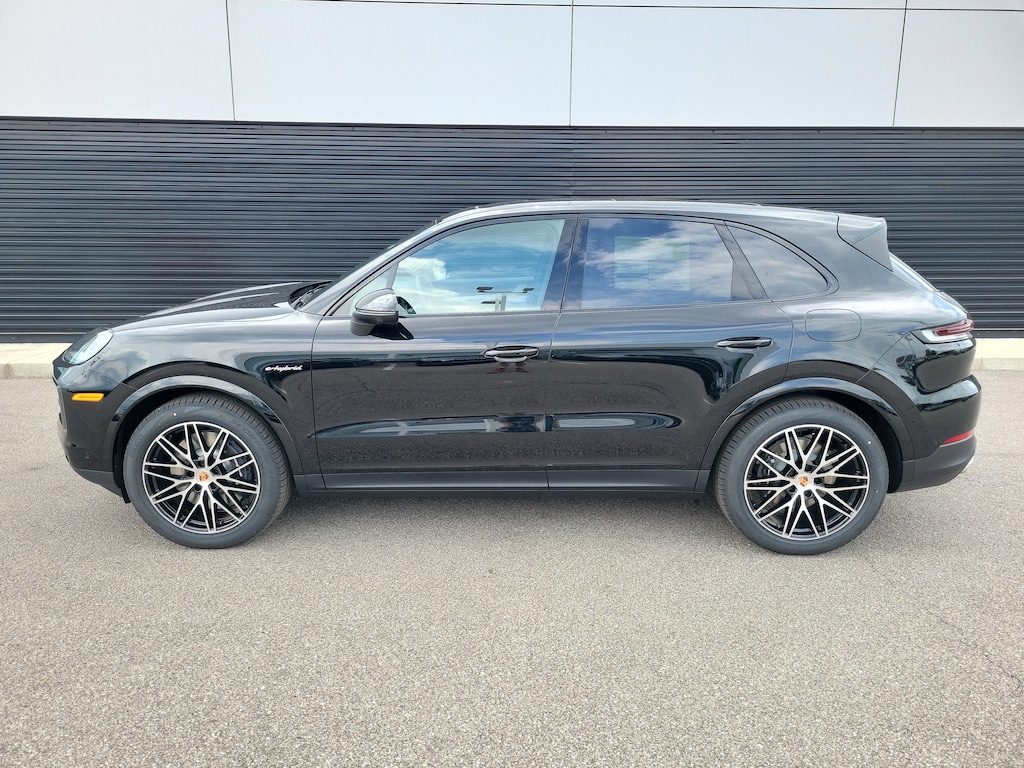 New 2026 Porsche Cayenne E-Hybrid SUV