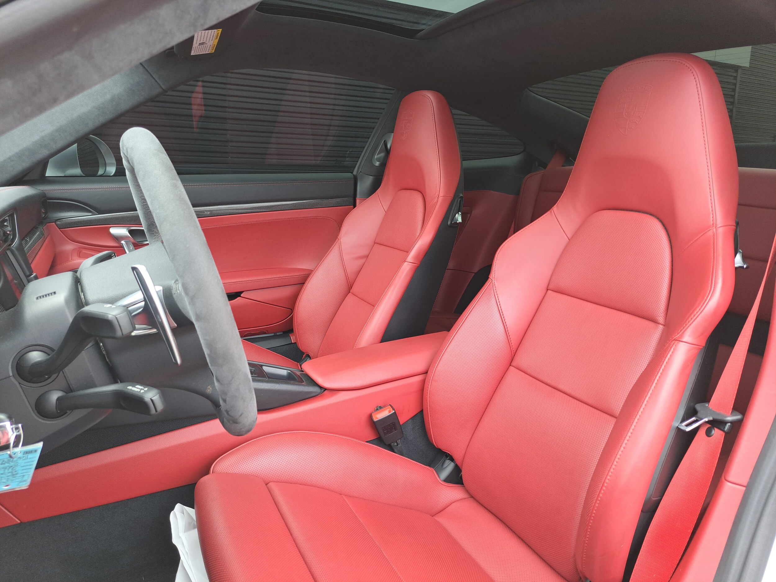 2014 Porsche 911 Turbo S Coupe photo 3