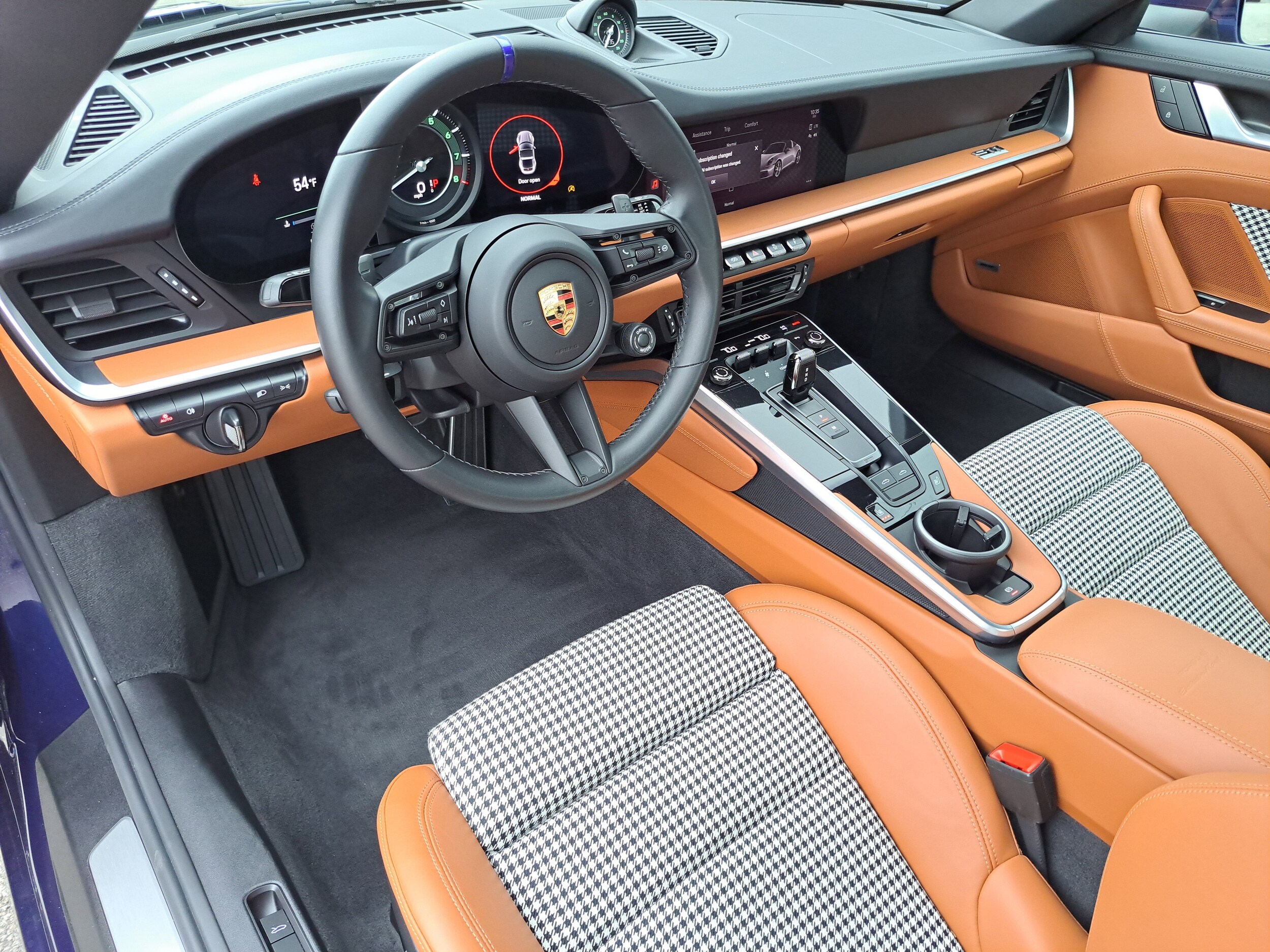 2024 Porsche 911 Targa 4S photo 4