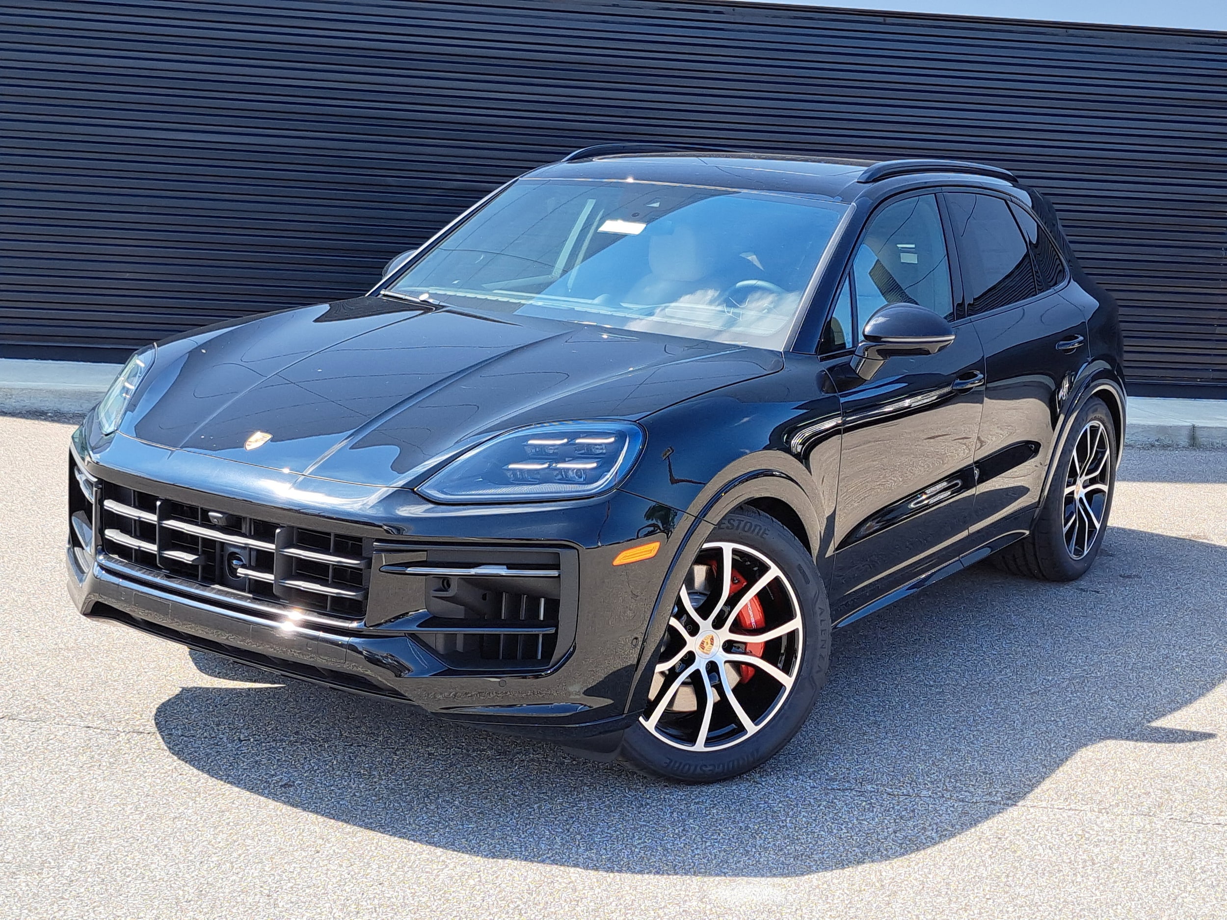 2025 Porsche Cayenne SUV 