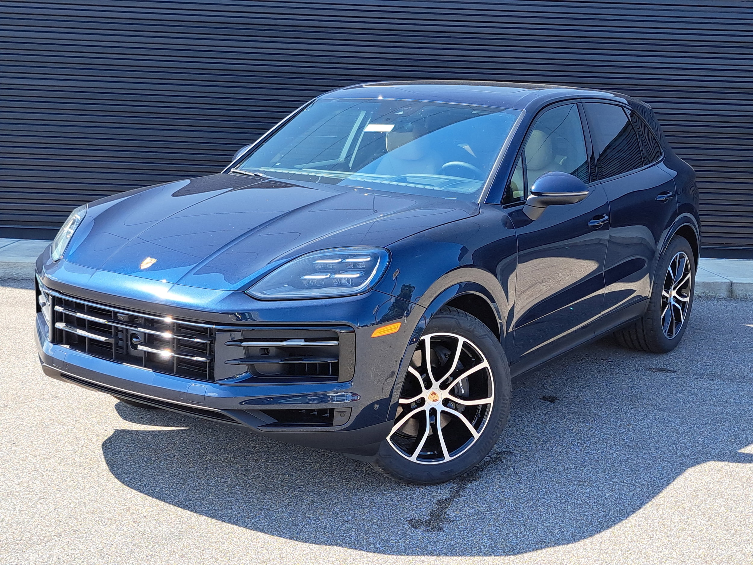 2025 Porsche Cayenne SUV 