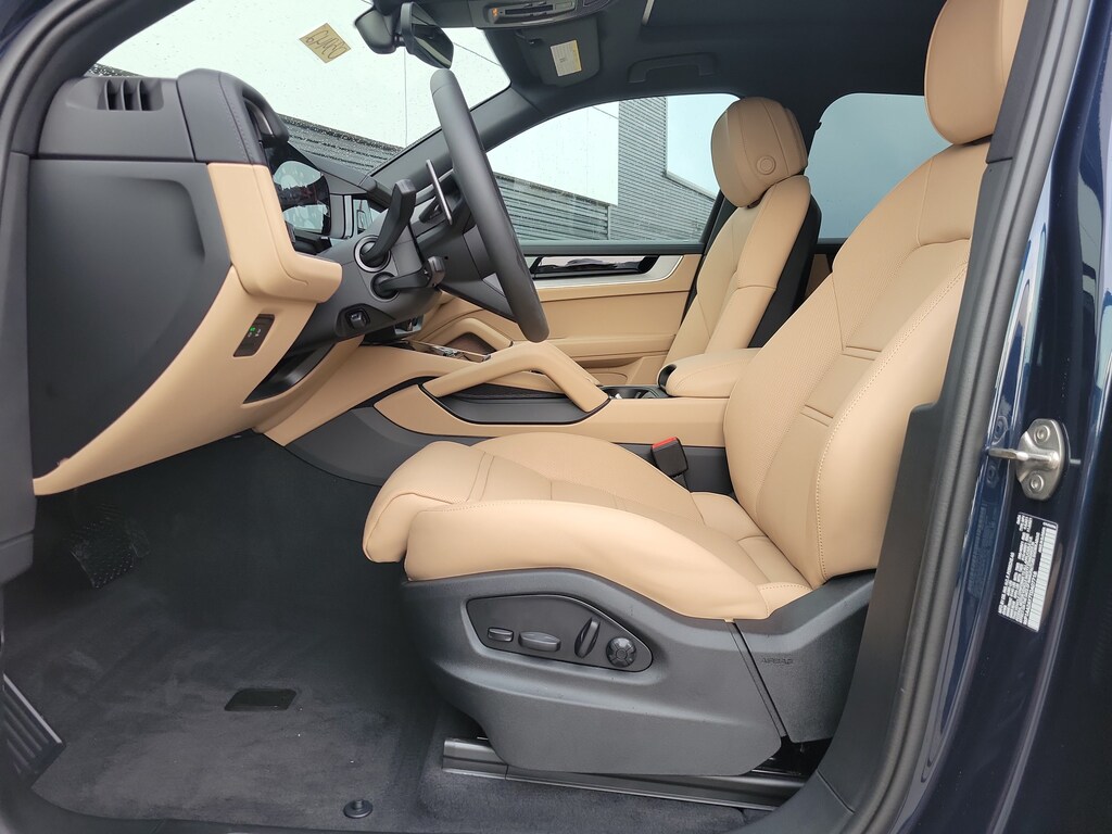 New 2026 Porsche Cayenne SUV