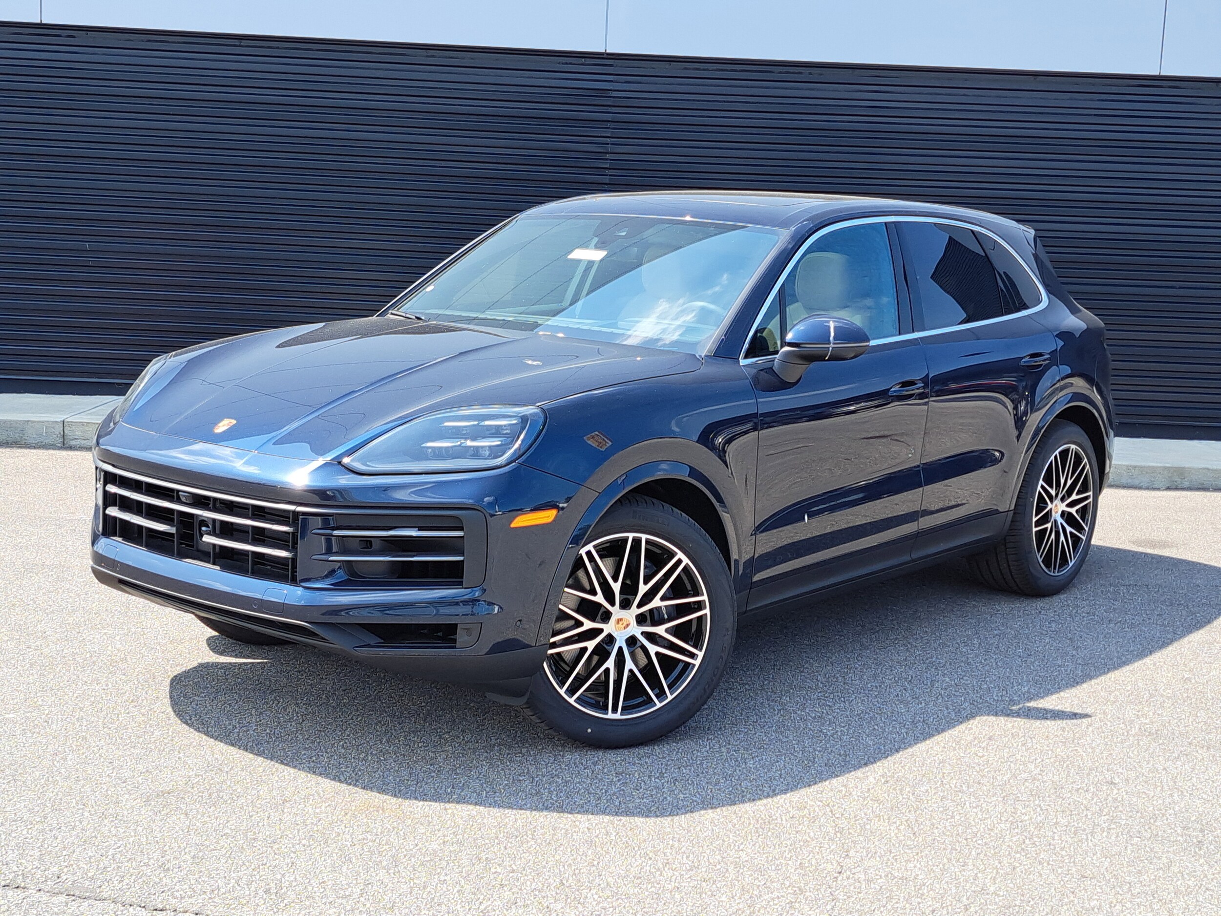 2025 Porsche Cayenne SUV 